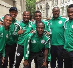 Nigerian Duo Joel Obi & Simeon Nwankwo To Trade Blows On April 4